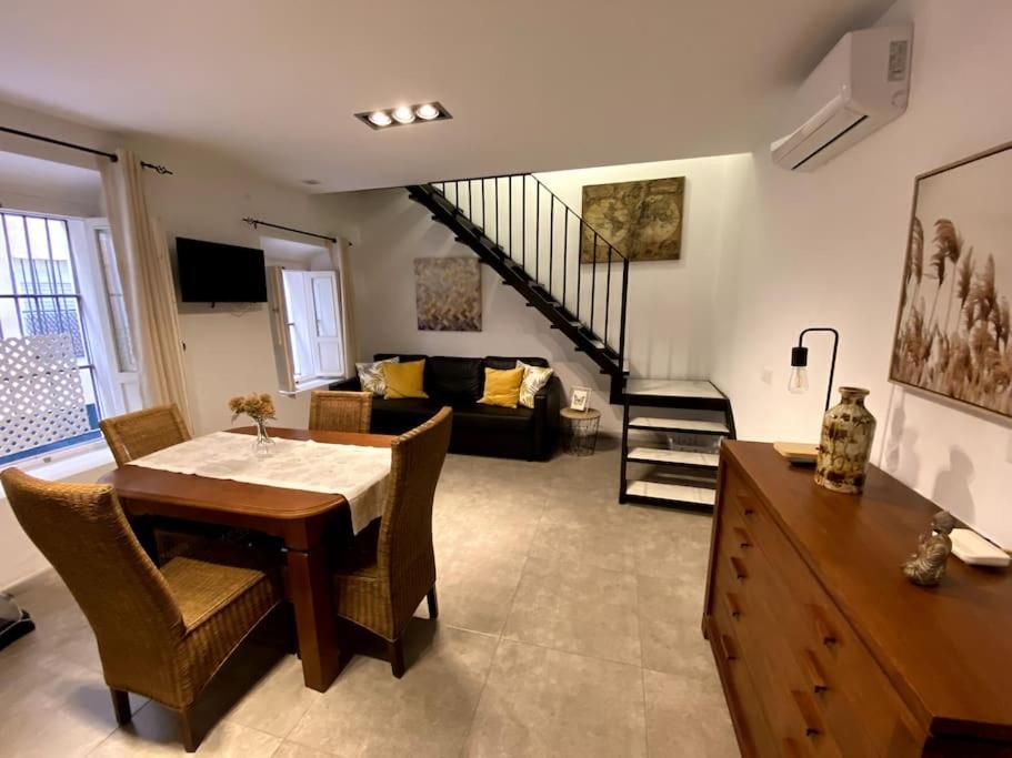 Moderno Duplex En La Tacita De Plata Apartment กาดิซ ภายนอก รูปภาพ